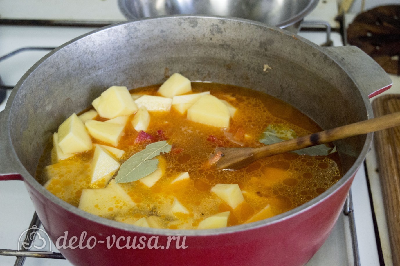 Шаг 7 приготовления Нудли с картошкой и мясом