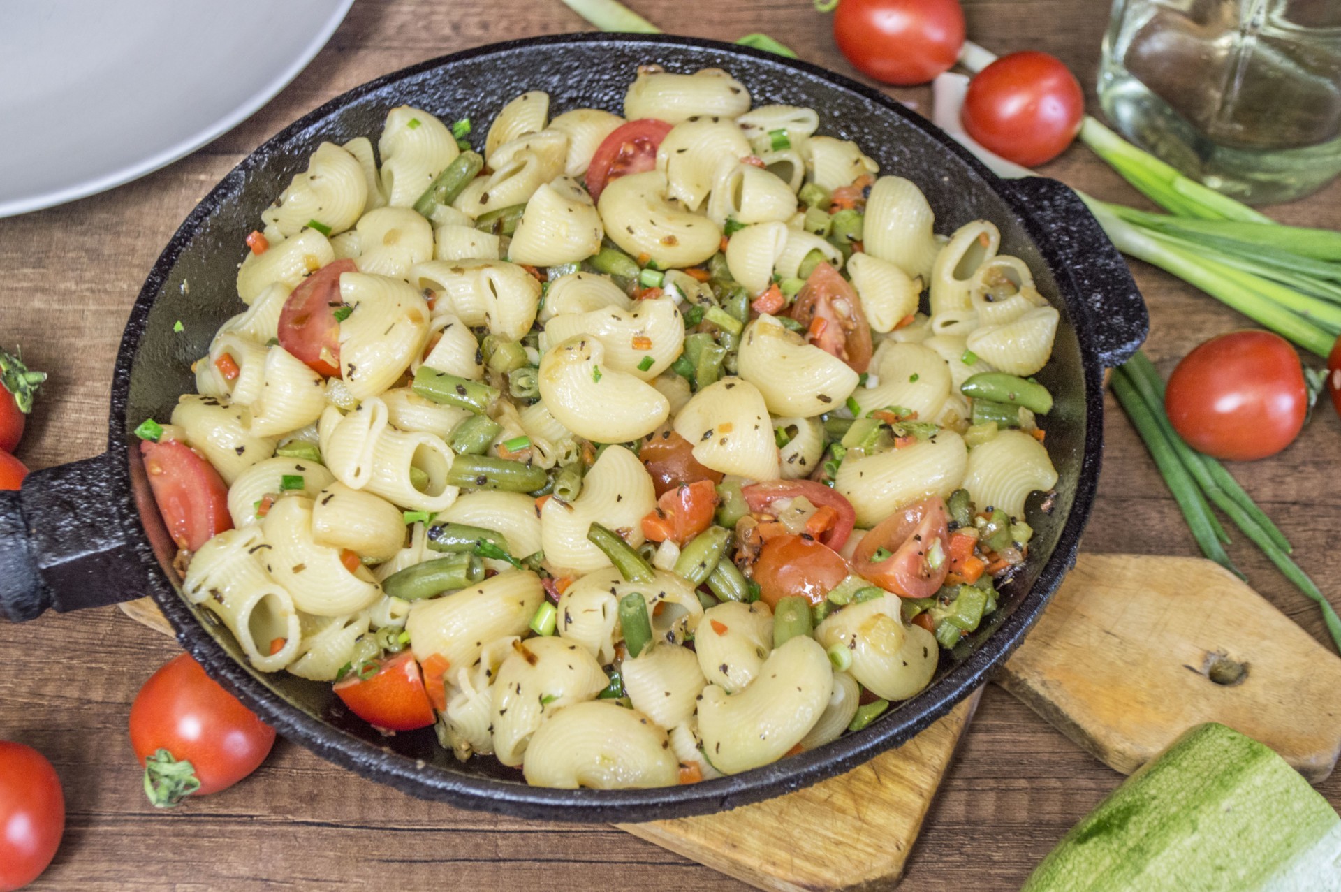 Обложка рецепта Макароны со стручковой фасолью и кабачками