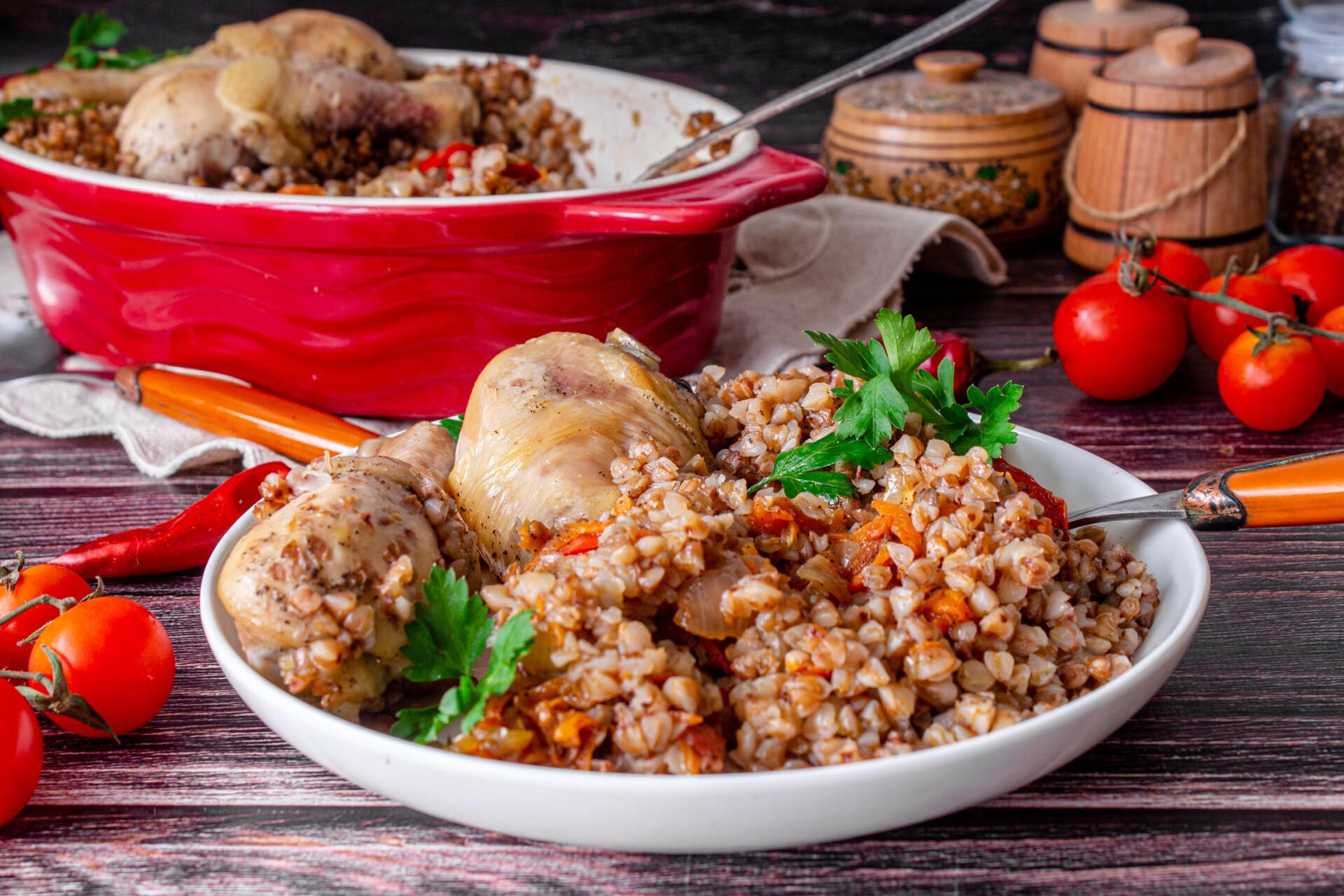 Шаг 12 приготовления Курица с гречкой в духовке