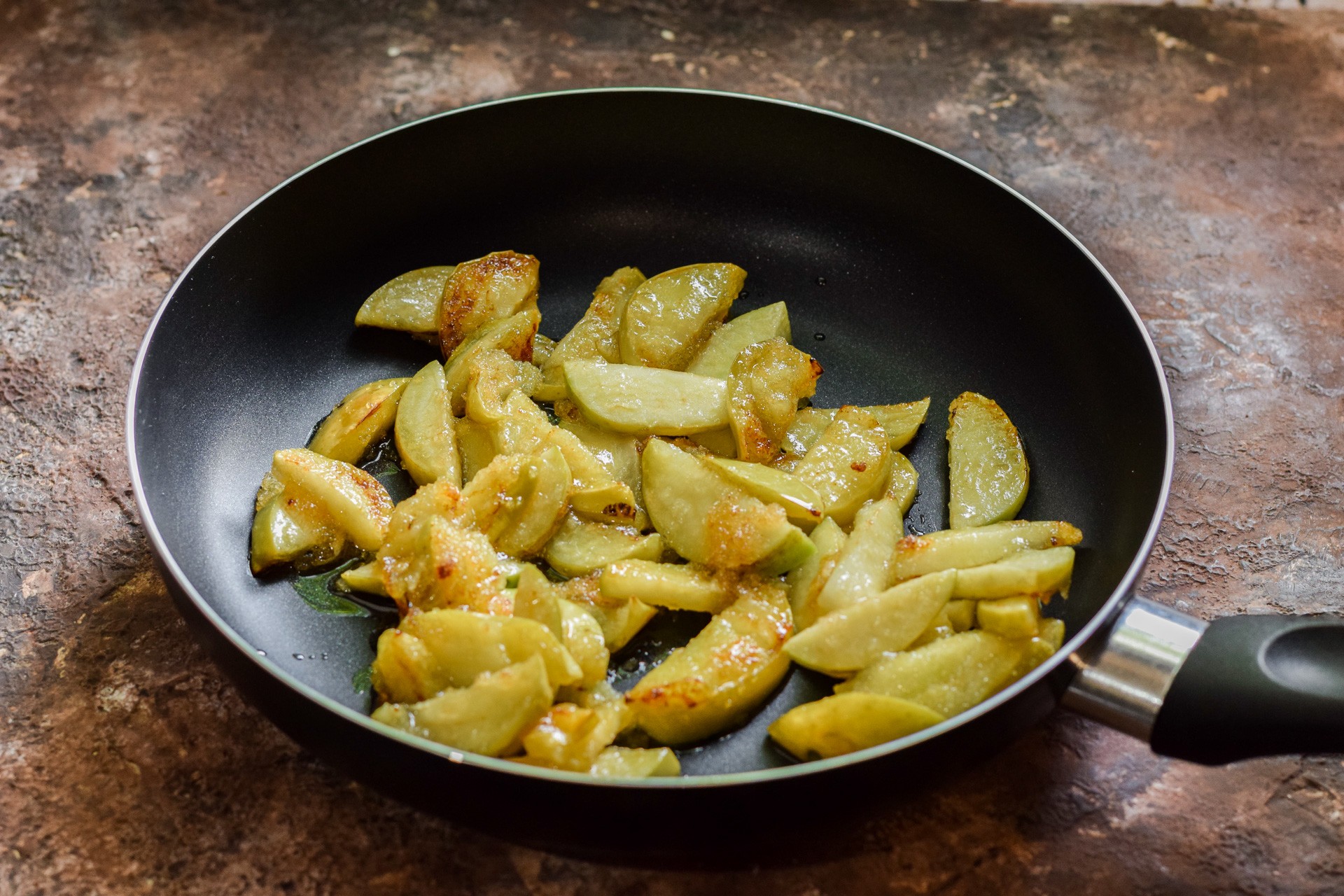 Шаг 2 приготовления Пшенная запеканка с яблоками