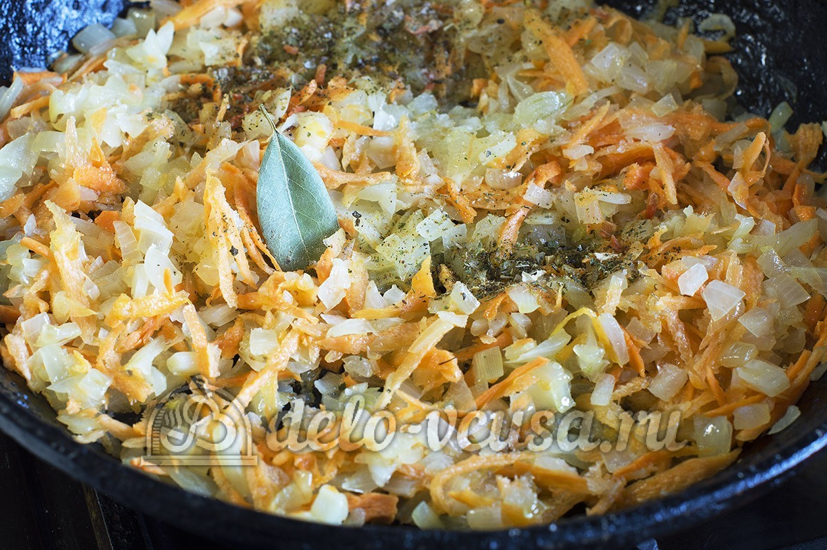 Шаг 4 приготовления Макароны с овощами и грибами