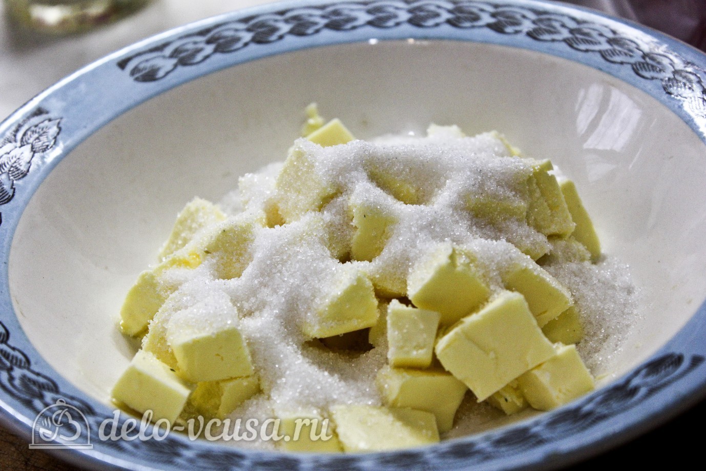 Шаг 5 приготовления Пирог с манкой и яблоками