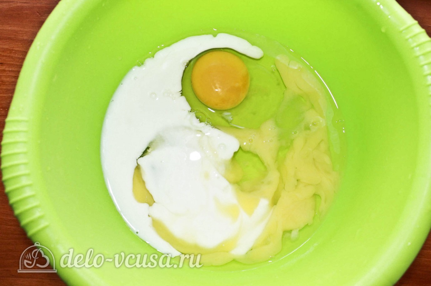 Шаг 2 приготовления Кексы с яблоками