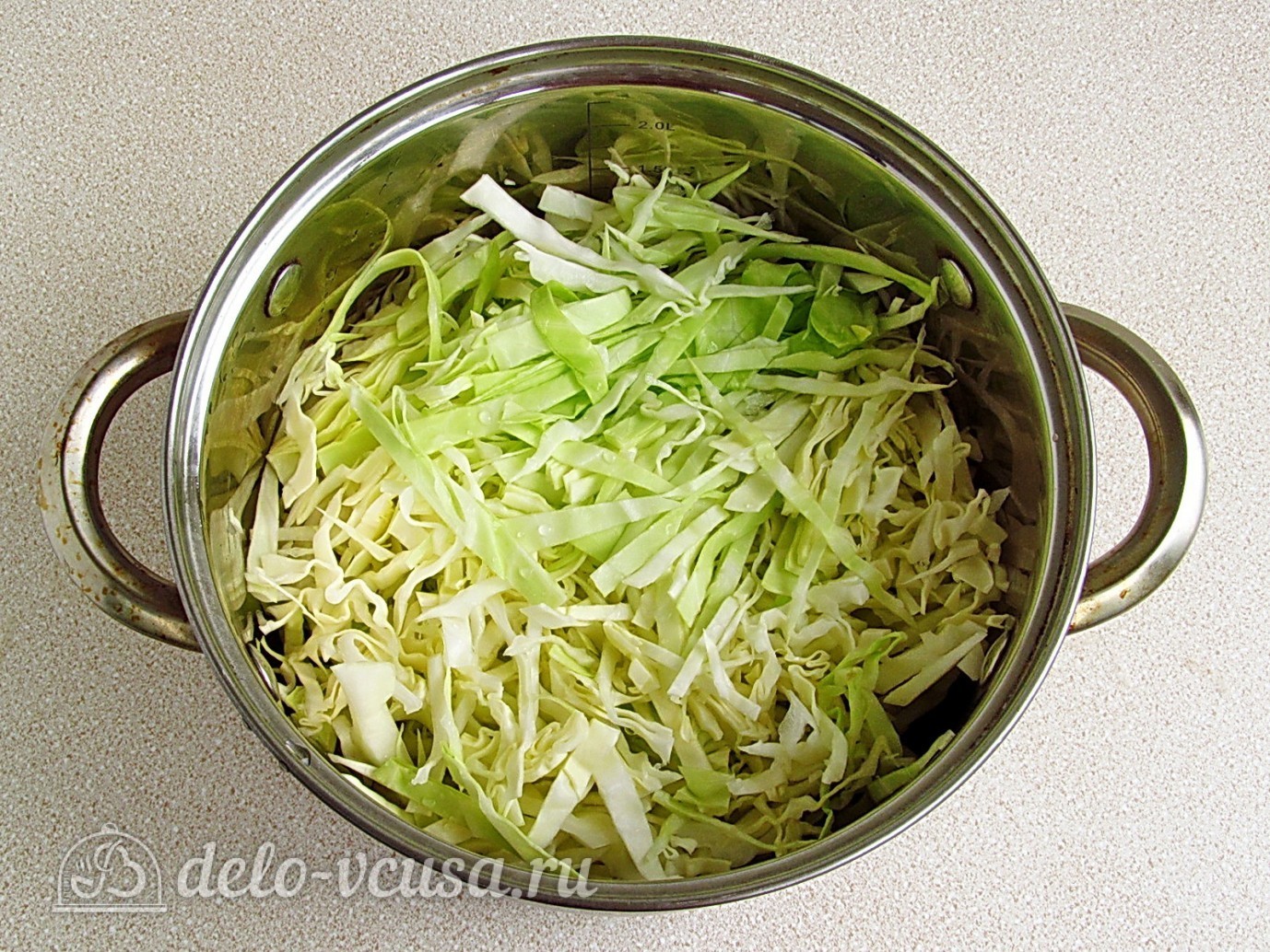 Шаг 10 приготовления Тушеная капуста с овощами и мясом