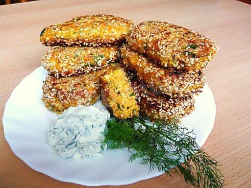 Фото рецепта Овощные котлеты из кабачков без мяса