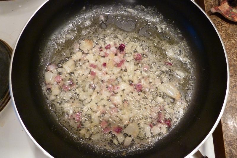 Шаг 2 приготовления Картофельный суп-пюре с водяным крессом