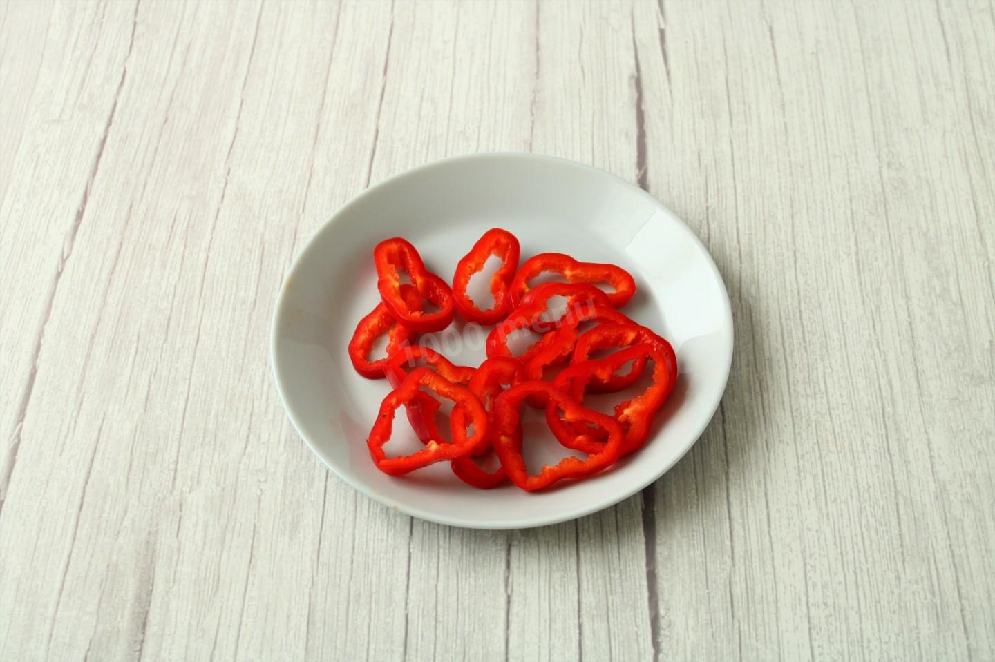 Шаг 6 приготовления ПП пицца на курином фарше вместо теста