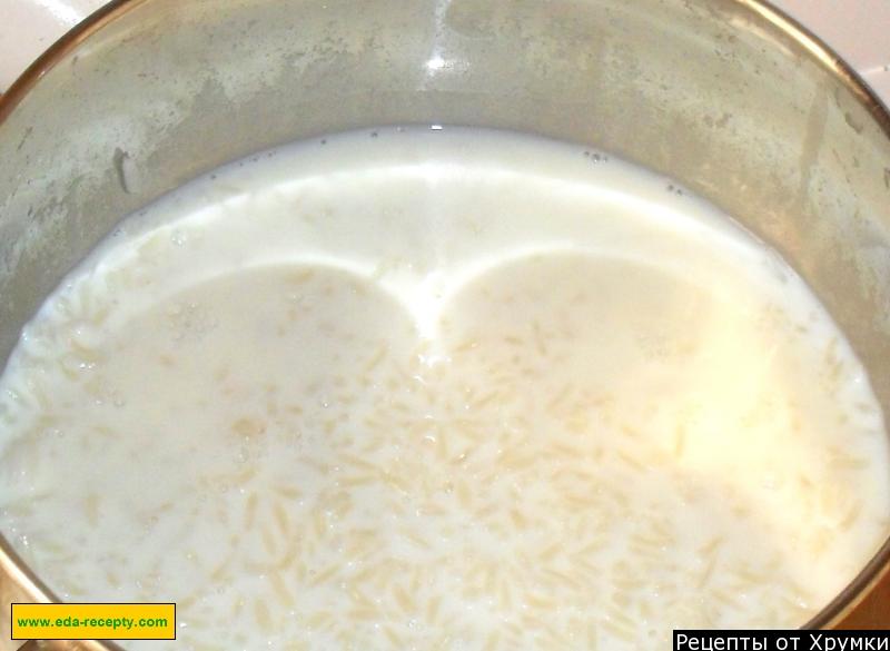 Шаг 3 приготовления Молочная каша рисовая с яблоками