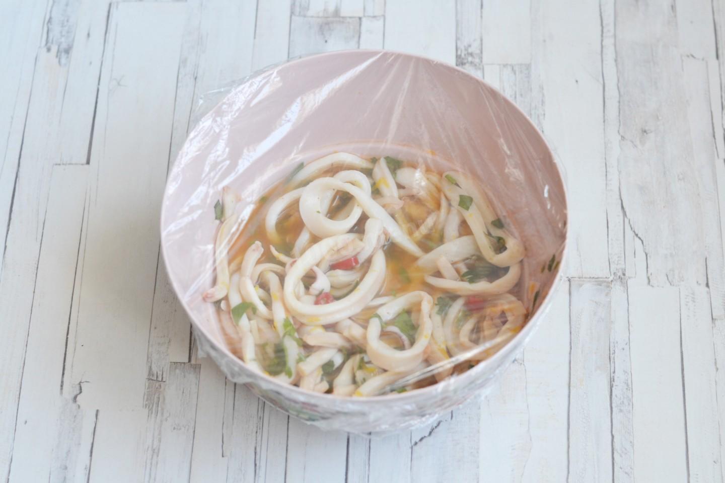 Шаг 11 приготовления Маринованные кальмары