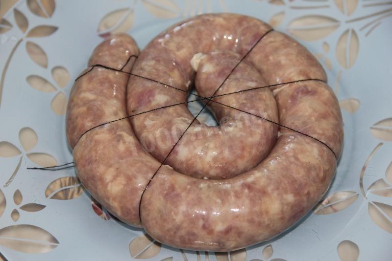 Шаг 10 приготовления Домашняя колбаса из свинины в кишках