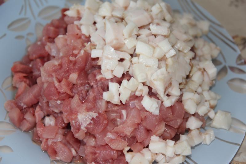 Шаг 4 приготовления Домашняя колбаса из свинины в кишках