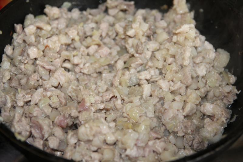 Шаг 6 приготовления Домашняя колбаса из свинины в кишках