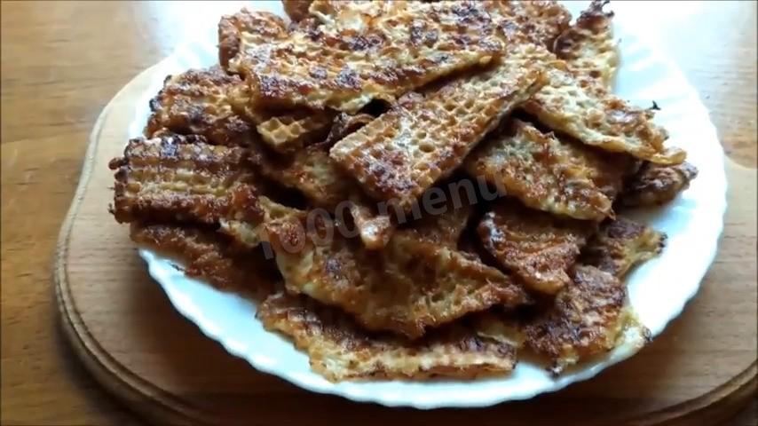 Фото рецепта Вафельный корж в кляре с мясной начинкой