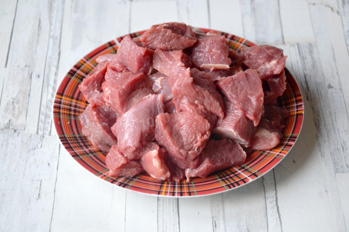 Шаг 2 приготовления Макароны с подливой с мясом