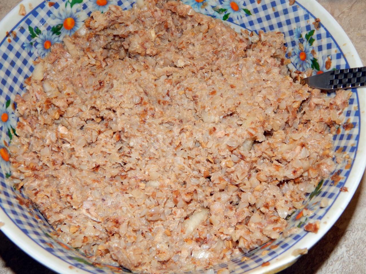 Шаг 7 приготовления Гречаники с фаршем в духовке