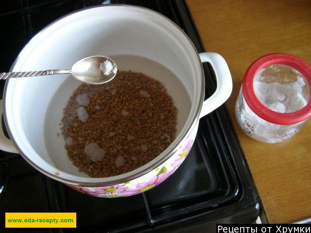 Шаг 5 приготовления Гречневая каша с молоком «Привет из детства»