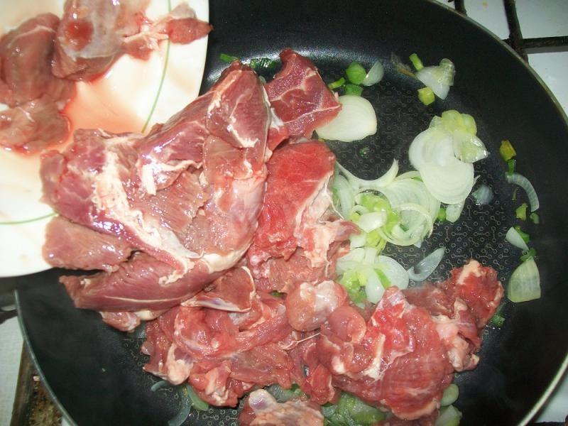 Шаг 3 приготовления Медовое рагу из говядины