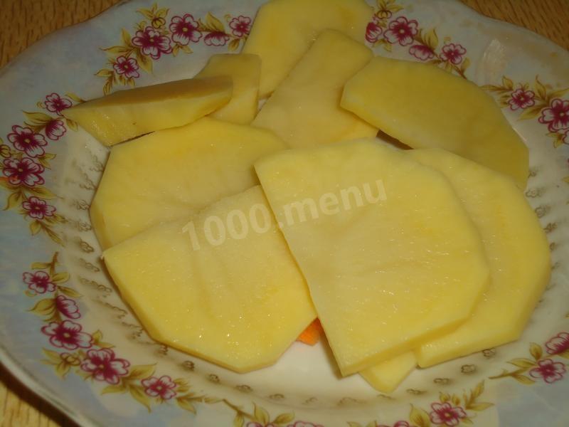 Шаг 4 приготовления Картофель, запеченный с домашней колбасой