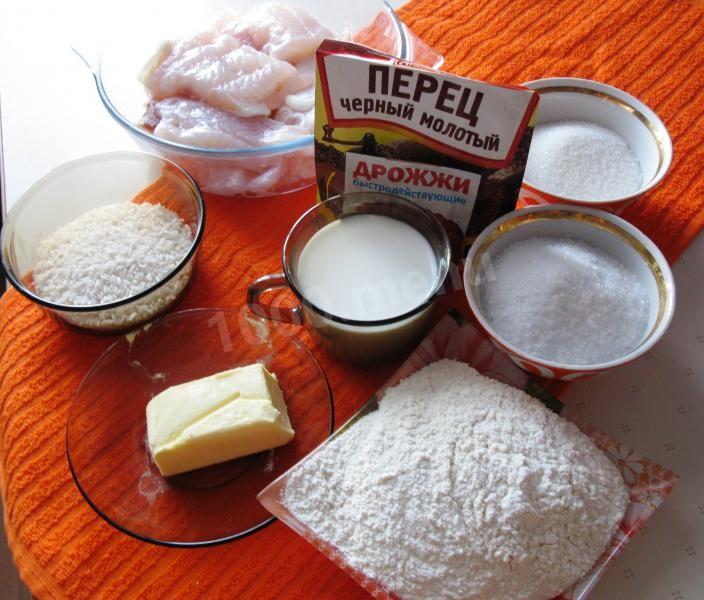Шаг 1 приготовления Расстегай из сдобного дрожжевого теста с рыбой и рисом
