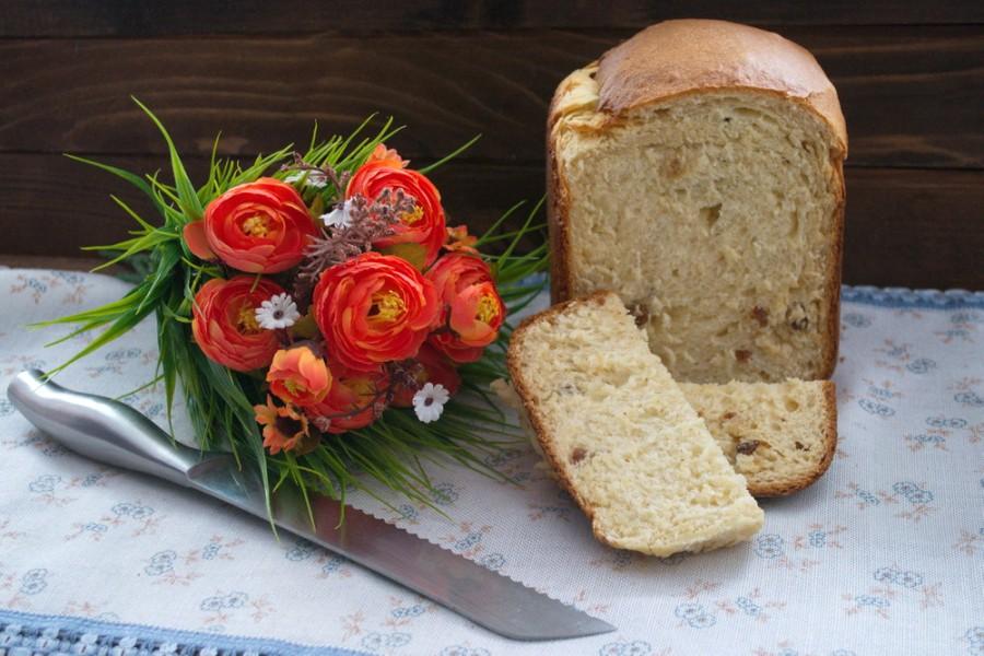 Фото рецепта Творожный кулич в хлебопечке