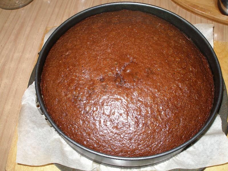Шаг 6 приготовления Пирог Сумасшедший (Crazy cake) с шоколадной глазурью