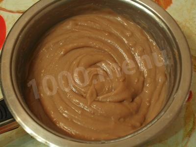 Шаг 3 приготовления Рулет из блинов с шоколадным кремом