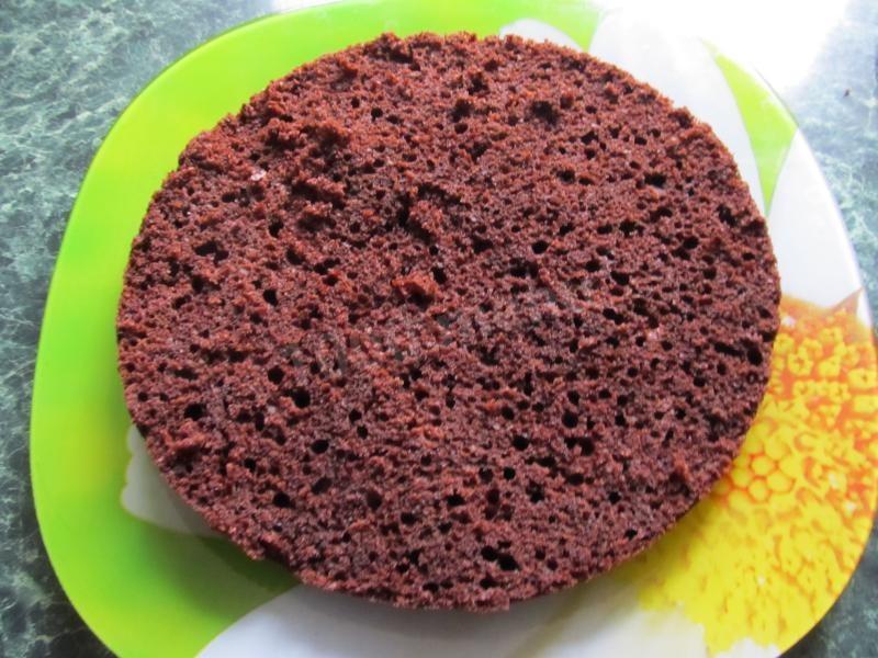 Шаг 7 приготовления Торт со сгущенкой, шоколадом и какао в мультиварке