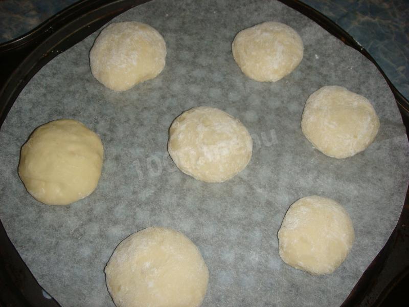 Шаг 1 приготовления Чесночные булочки с маком