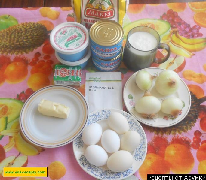 Шаг 1 приготовления Заливной рыбный пирог с рыбными консервами
