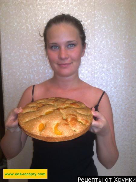 Шаг 7 приготовления Шарлотка с персиками