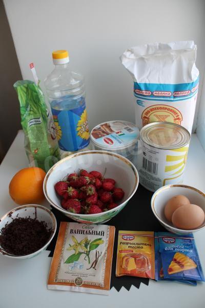 Шаг 1 приготовления Торт с маскарпоне и клубникой