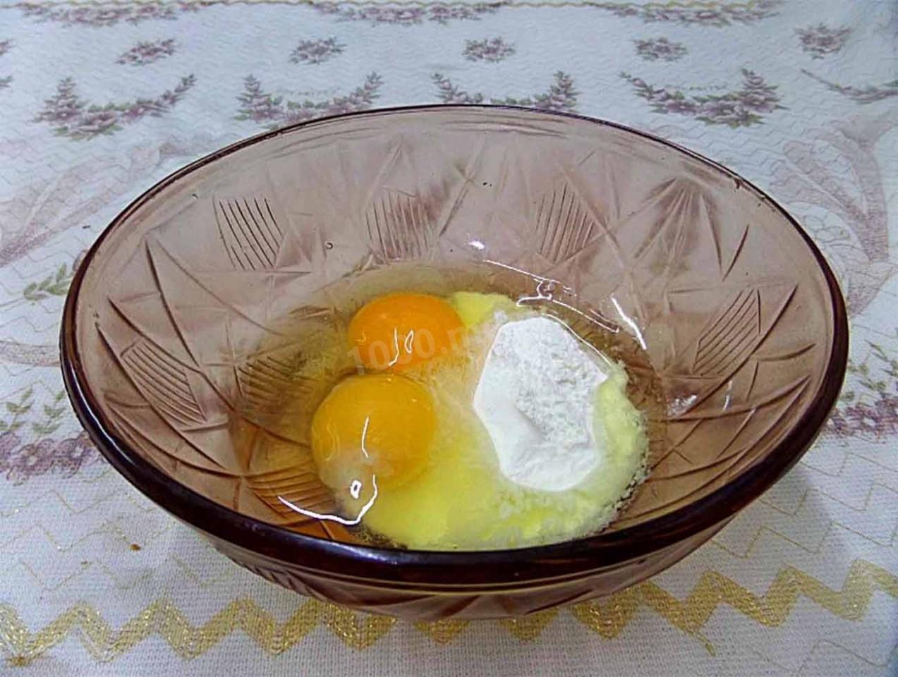 Шаг 9 приготовления Торт с начинкой из бананов